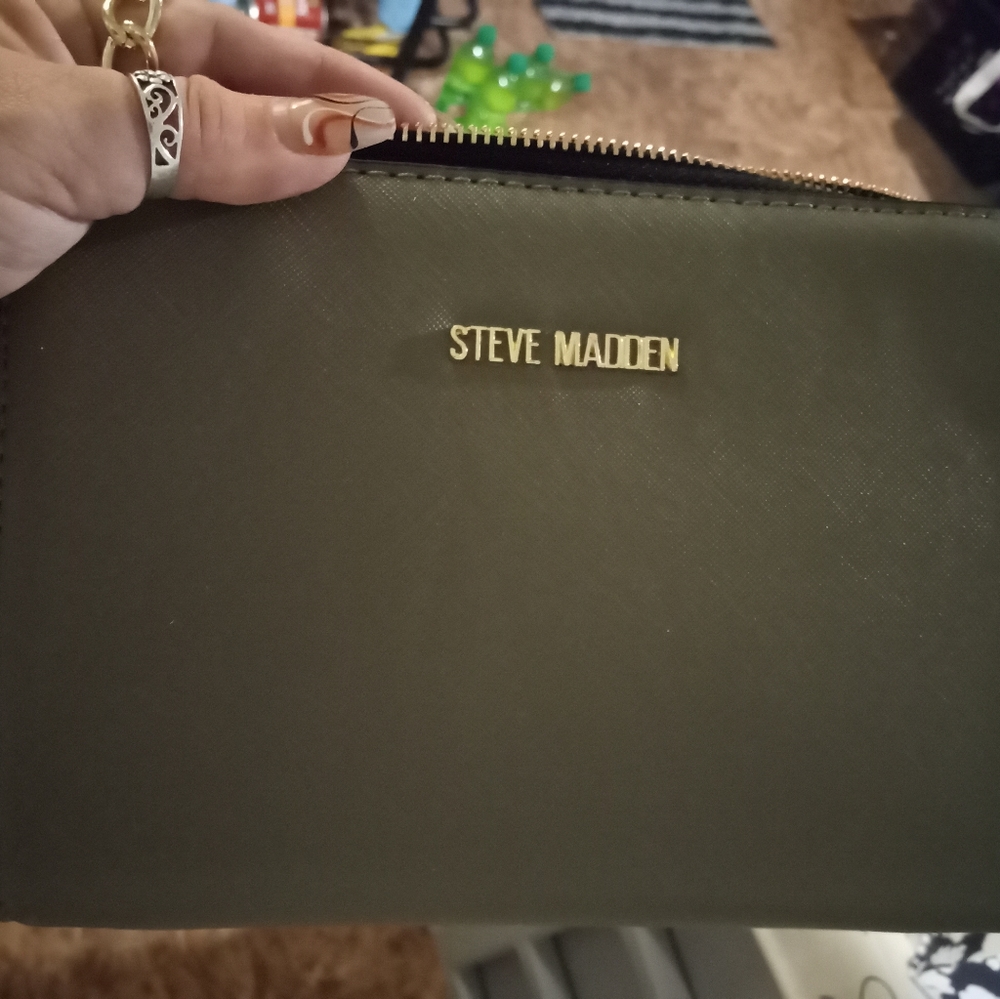 Crossbody / clutch